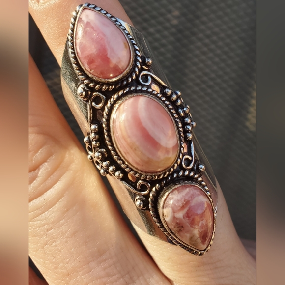 New Rhodochrosite 925 Silver Statement Ring. - Picture 9 of 16